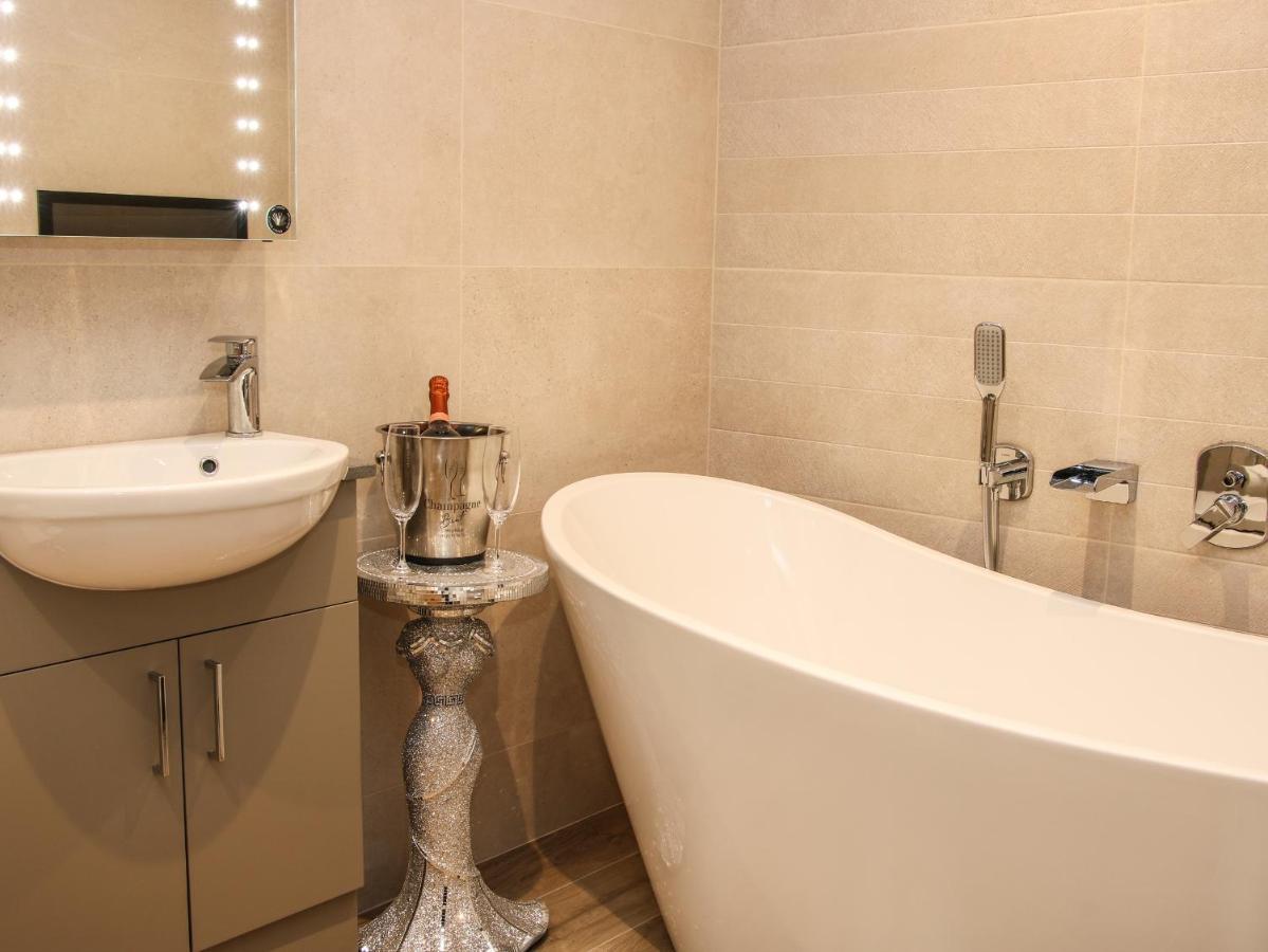 42 Albury Place シュルーズベリー エクステリア 写真